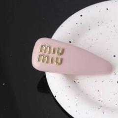 2025年最新】mIumIu ヘアピン ピンクの人気アイテム - メルカリ