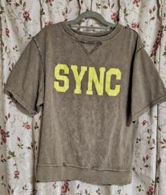 CYAN　シアン　Tシャツ　秋冬のサムネイル