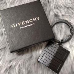 GIVENCHY ジバンシィ キーリング キーホルダー ブラック