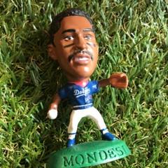 MLB ドジャース モンデシー フィギュア