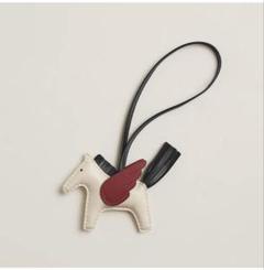 【新品未使用】エルメス　ペガサス　ライム　チャーム　pm HERMES エルメス バッグチャーム ロデオ ペガサス PM クレ