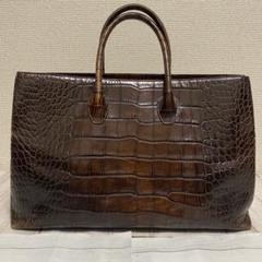 美品 大容量 シャイニングクロコ トートバッグ 肩掛け ゴールド金具 美品 大容量 シャイニングクロコ トートバッグ 肩掛け ゴールド金具
