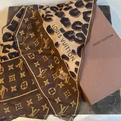 【美品】レア　Louis Vuitton レオパード柄 マフラー 楽天市場】ルイヴィトン レオパード ストール（ブランドルイ