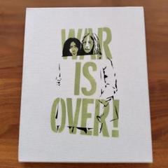 WAR IS OVER! アートキャンバス