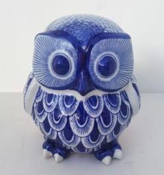 梟　フクロウ　陶器　藍色　縁起物　高さ20㎝