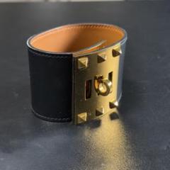 HERMES 黒 レザー バングル ゴールド/L