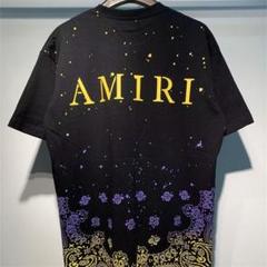 AMIRI  ロゴ バンダナパッチ Tシャツ バックプリント AMIRI バンダナアップリケ Tシャツ | ブラック | FARFETCH JP