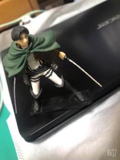 進撃の巨人フィギュア