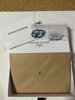 防弾少年団(BTS) - テヒョン　ブローチ　雲　※おまけつき V] BROOCH SET(CLOUD DROPS)(2024年5月末以降発送) – BTS JAPAN