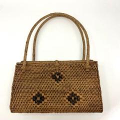 ❤️⭐️【新品・未使用】インドネシア・バリ島　アタ籠バッグ❣️ 竹籠蓋付アタカゴバッグ バリ島 - メルカリ
