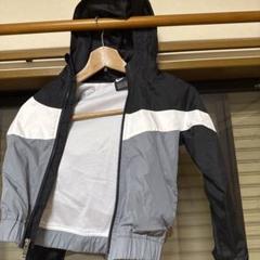 Nike キッズジャケット 7サイズ グレー/ブラック