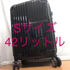 新品☆超軽量☆四輪☆キャリーケース☆スーツケース☆キャリーバッグ☆ブラック