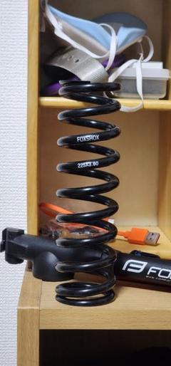 【美品】FOX コイル スプリング 375x2.65/67mm New FOX SLS Coil Rear Shock Spring 375lbs x 2.65
