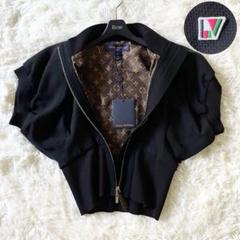 新品タグ付　LOUIS VUITTON　ブルゾン　モノグラム　ロゴワッペン　黒のサムネイル