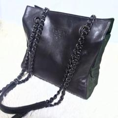【希少】PRADA プラダ チェーンショルダーバッグ ロゴ型押し レザー