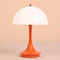 中古 ルイスポールセン パンテラ リプロダクト品 オレンジ 中古 ルイスポールセン パンテラ リプロダクト品 オレンジ