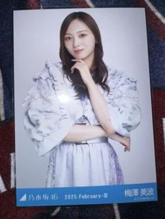 乃木坂46 梅澤美波 紅白2024衣装 チュウ