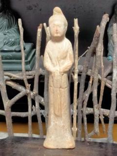 ♥時代　中国　婦人俑　発掘品　②　出土品　骨董　古玩 時代 中国 婦人俑 発掘品 ② 出土品 骨董 古玩 - メルカリ