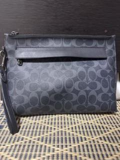 Coach ダークグレー クラッチバッグ