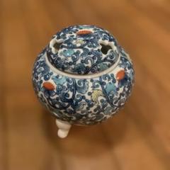 有田焼　香炉 錦牡丹竹絵 筒型 有田焼 | 流麗 | 香り・フレグランスの日本香堂