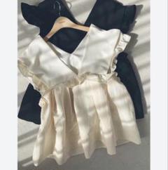 HOWDY 2way frill gilet フリルジレ HOWDY 2way frill gilet フリルジレ - メルカリ