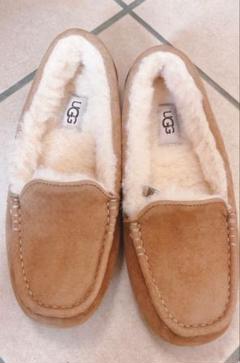 UGG アンスレー　【22cm】新品未使 楽天市場】【 ugg 国内正規商品 】 ugg ansley ugg モカシン