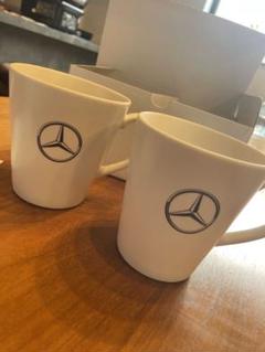 新品⭐︎メルセデス・ベンツ ホワイトマグカップ ペアのサムネイル