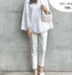 新品未使用 ZARA ノーカラーケープジャケット ホワイト S 入園式 入学式 人気完売✨希少【ザラ】ノーカラーケープジャケット マント 白