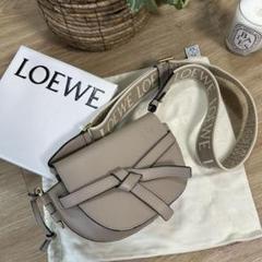 ロエベ 美品 GATE ゲート コンチネンタル ウォレット 長財布 フラップ LOEWE - ロエベ💕長財布 バイカラー🥭ゲート コンチネンタル