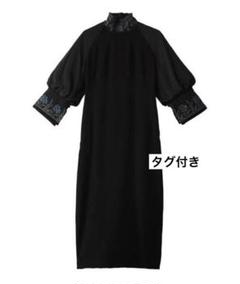 タグ付き LOKITO / エンブロイダリーヘム ドレス