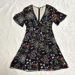 定価10万円✨極美品✨Alice+Olivia アリス+オリビア 花柄ワンピース 2025年最新】alice+olivia ワンピースの人気アイテム - メルカリ