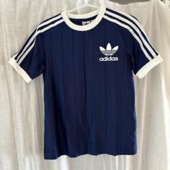 adidas スリーストライプス ピンストライプ tシャツ - メルカリ