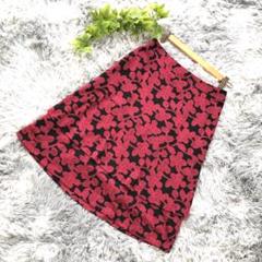 【INÉD】花柄刺繍 フレアスカート 黒×赤 9号 Mサイズ相当 華やか 上品