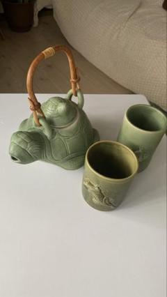 宜興緑泥蓮形急須 宜興緑泥蓮形急須