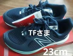 ニューバランス　スニーカー　WFLSHNB5