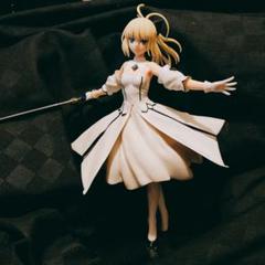 Fate/Grand Order アルトリア・ペンドラゴン リリィ フィギュアのサムネイル