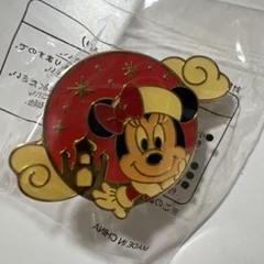 美品•レア】 ディズニークリスマス ピンバッチ、缶バッジなど12