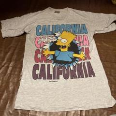 シンプソン グレーTシャツ