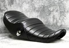 インパルス　後期　黒皮　タックロールシート　/ 96年～GK79A GK7CA Amazon | インパルス 後期 タックロール シート 黒 赤 エナ