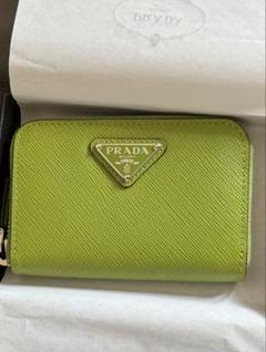 PRADA サフィアーノ コインケース ライムグリーン