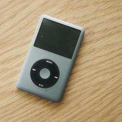 iPod classic 第6世代 120GB - メルカリ