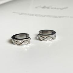 ピアス　フープ　キルティング　Silver　ステンレス　ミニのサムネイル