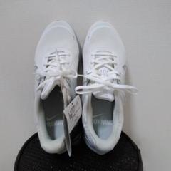 NIKE　スニーカー25.5cmのサムネイル