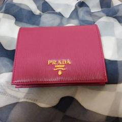 ✨極美品✨ PRADA ミニ財布 ラウンドファスナー トライアングル