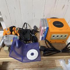 セール商品が満載 ゲームキューブ +コントローラー2つ カセット4つ 本体+周辺機器+ その他