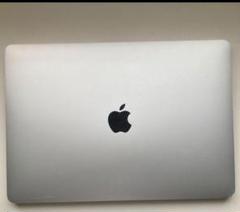 即使用可能　Apple MacBook Pro 2017シルバー 本体