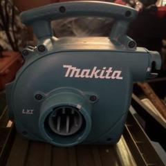 Makita VC350D 充電式小型集塵機のサムネイル
