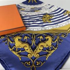 HERMES(エルメス) スカーフ美品 カレ90 ネイビー×マルチ CHARMES