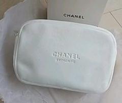 CHANELコスメポーチ大 新品未使用