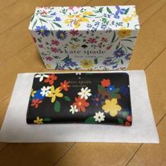 ケイトスペード コンパクト長財布 黒×花柄 中古 - メルカリ